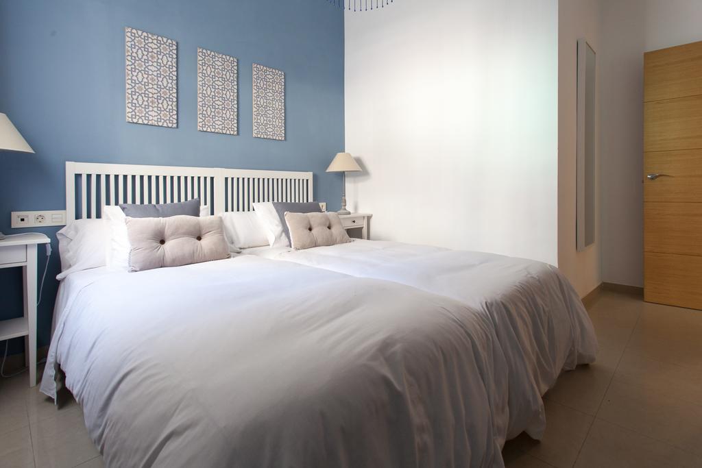 Apartamentos Diaber San Leandro Sevilla Værelse billede