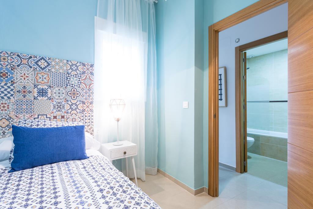 Apartamentos Diaber San Leandro Sevilla Eksteriør billede