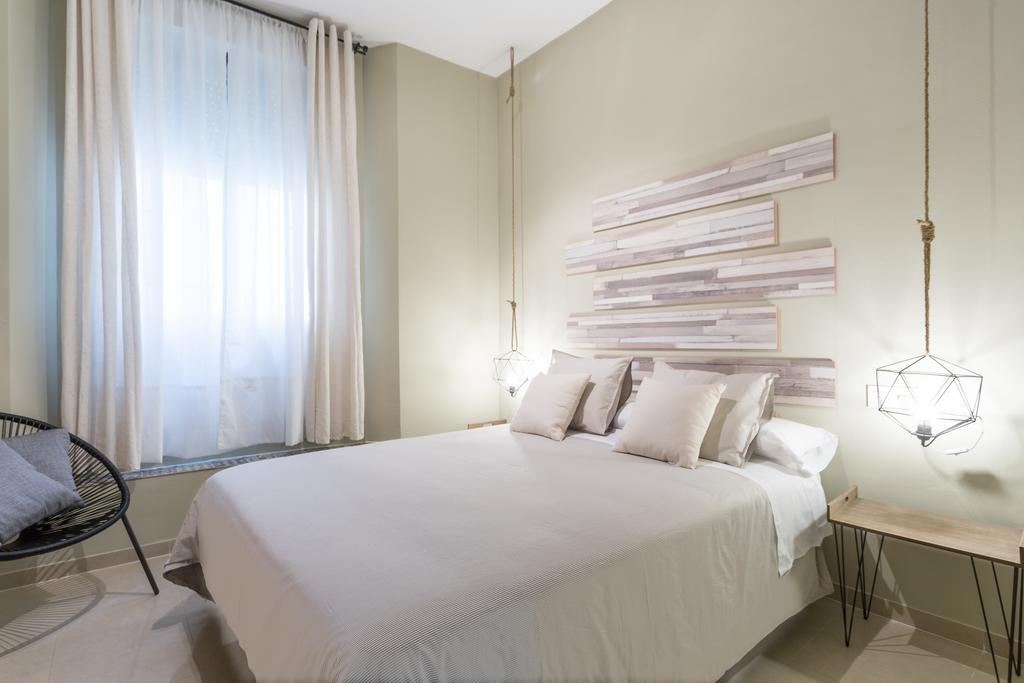Apartamentos Diaber San Leandro Sevilla Eksteriør billede