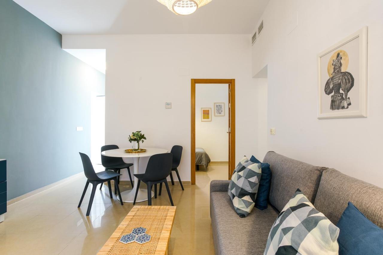 Apartamentos Diaber San Leandro Sevilla Eksteriør billede